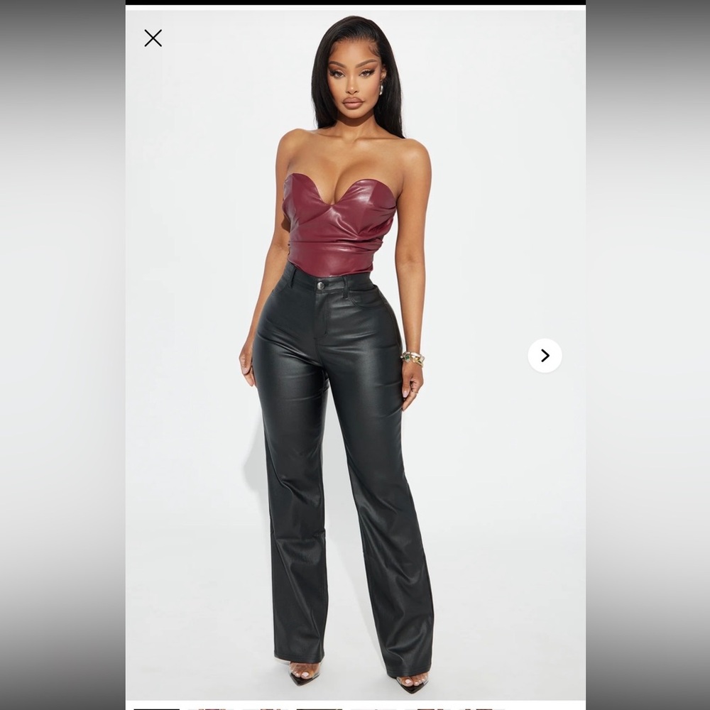 Fashion Nova - Sammie high rise straight leg pant XS NWT’s